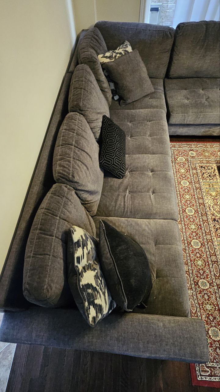 Sofa, brand Ashley - photo 4