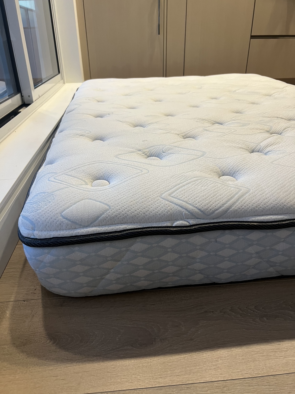Full size foldable mattress - photo 4