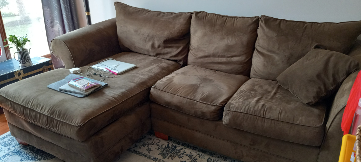couch - photo 2