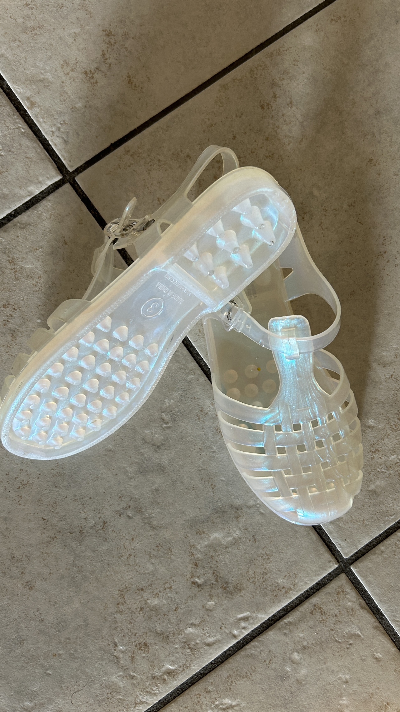 Beautiful summer sandal for girls image indicator(2)