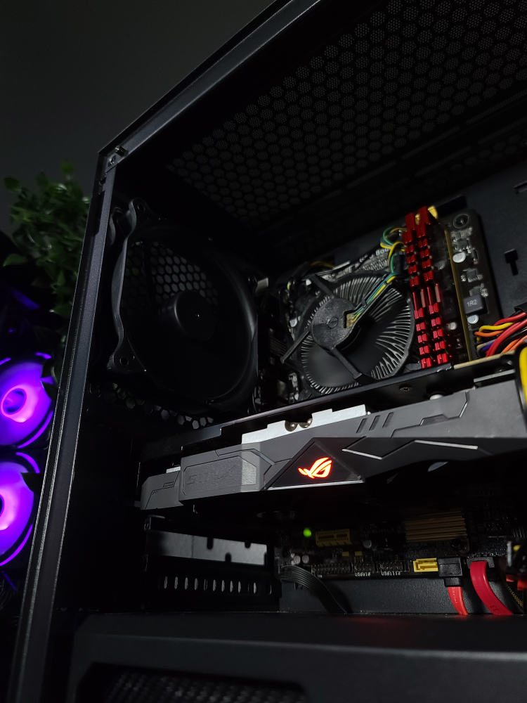 Custom Gaming Pc! - photo 5