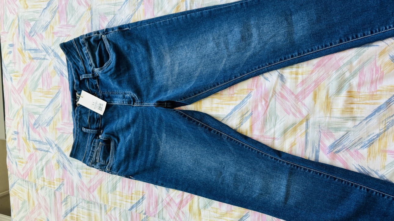Brand new wome. size 11 high rise skinny jeans - photo 3