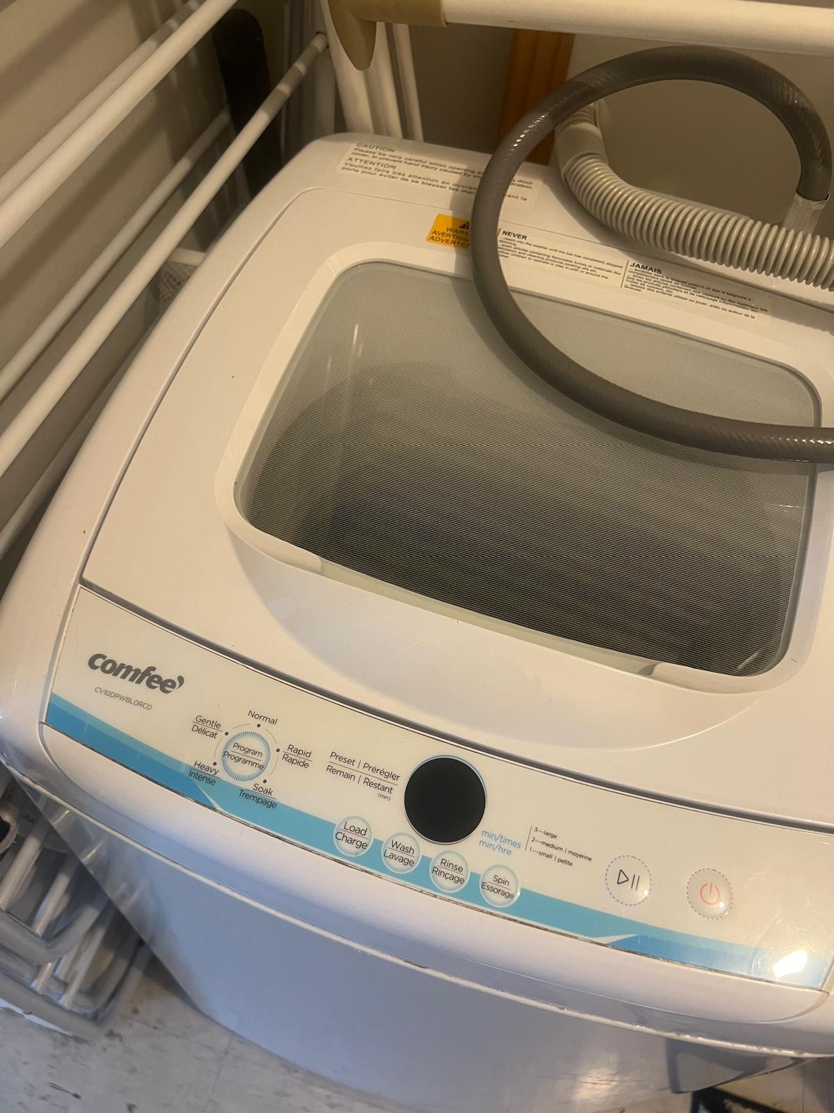 Washer and dryer 90%