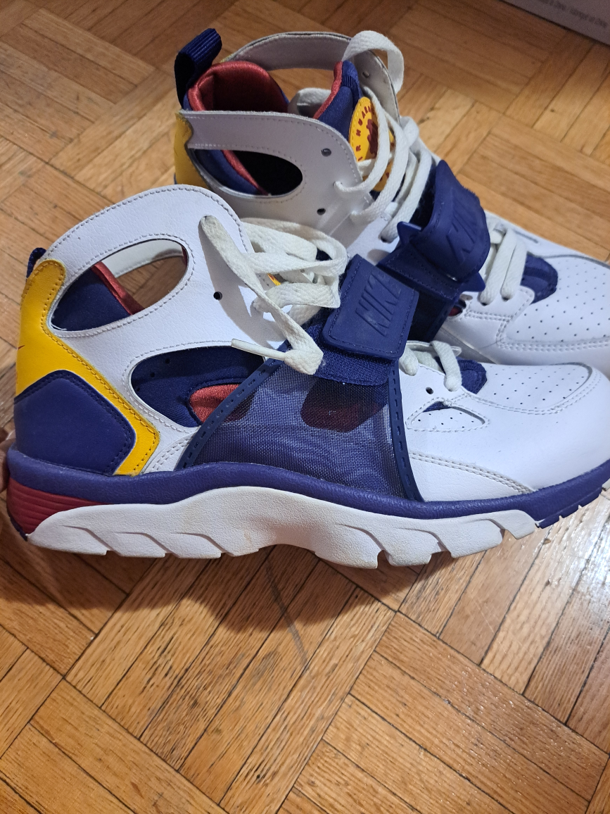 Nike huarache shoes size 9.5 - photo 2