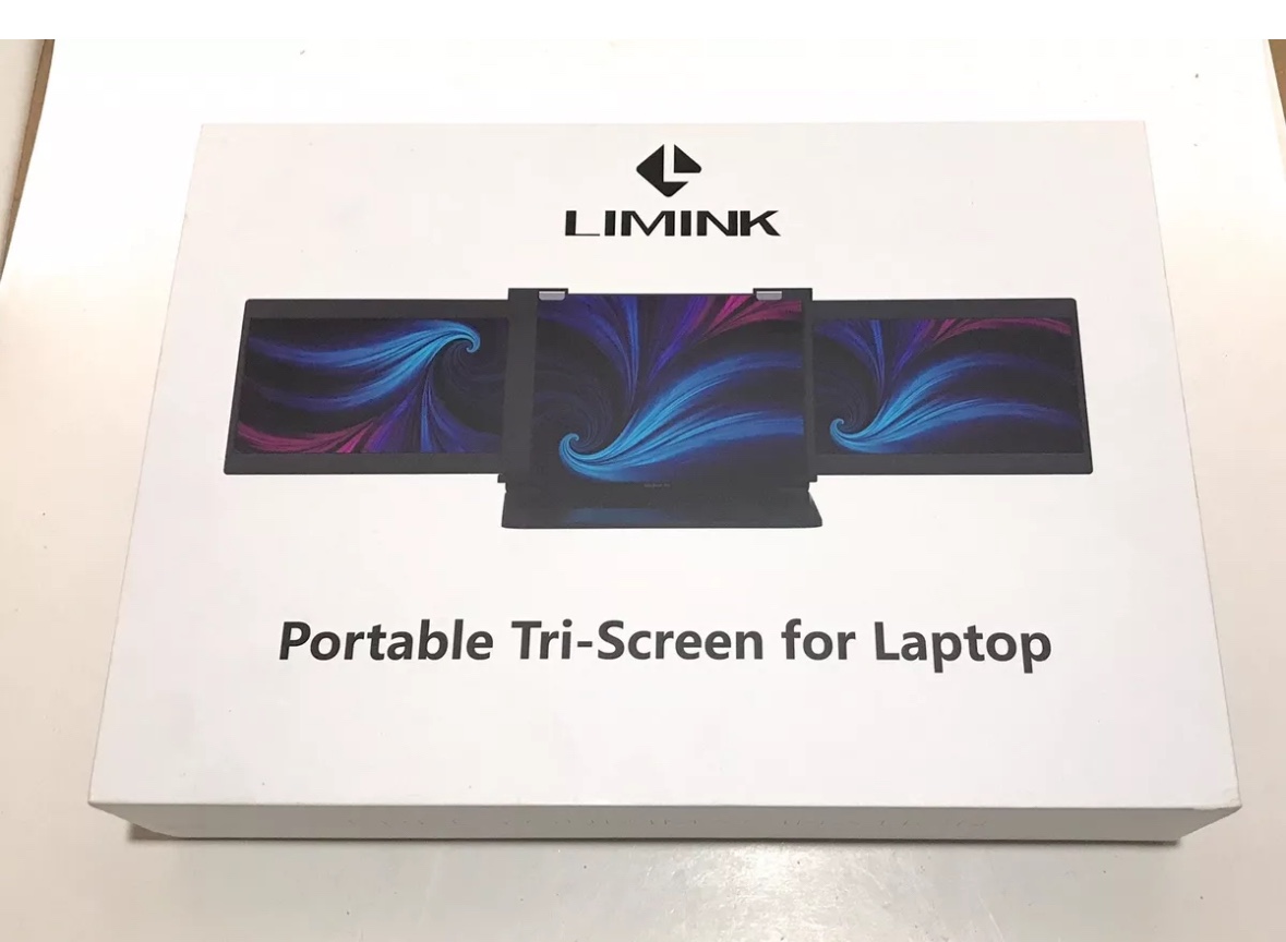 Screen Extender for laptop (triple monitor setup) thumbnail