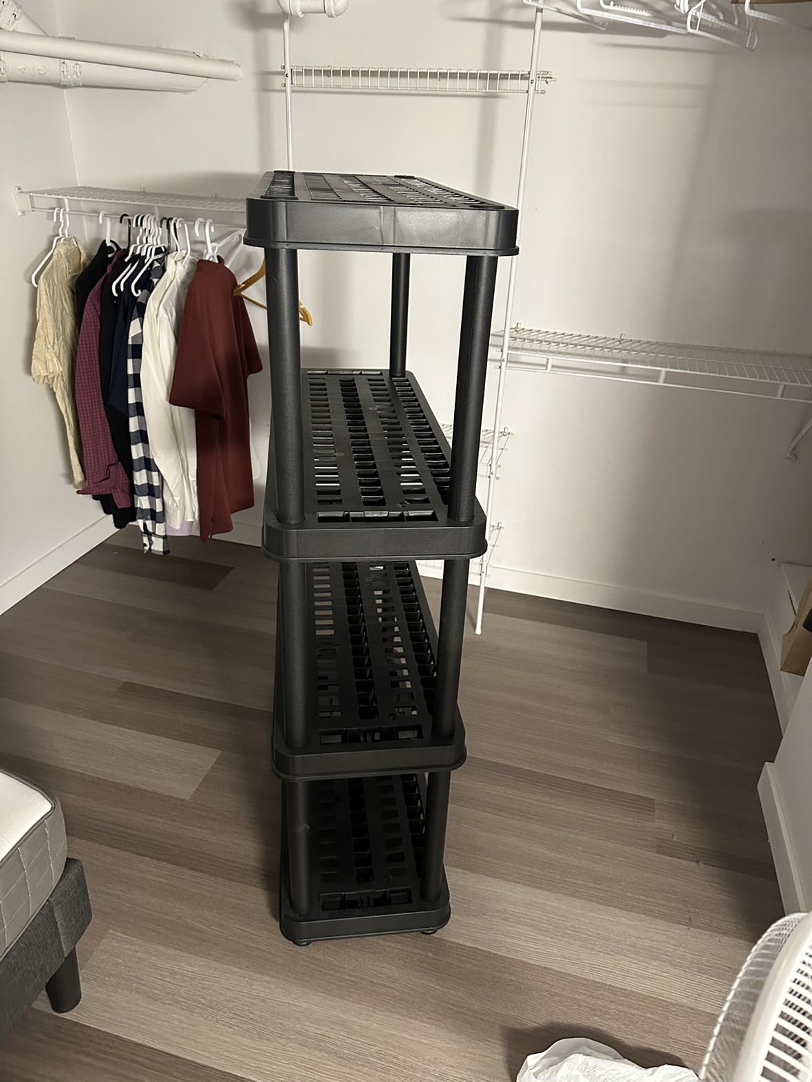 Shelving unit Walmart Sturdy - photo 2