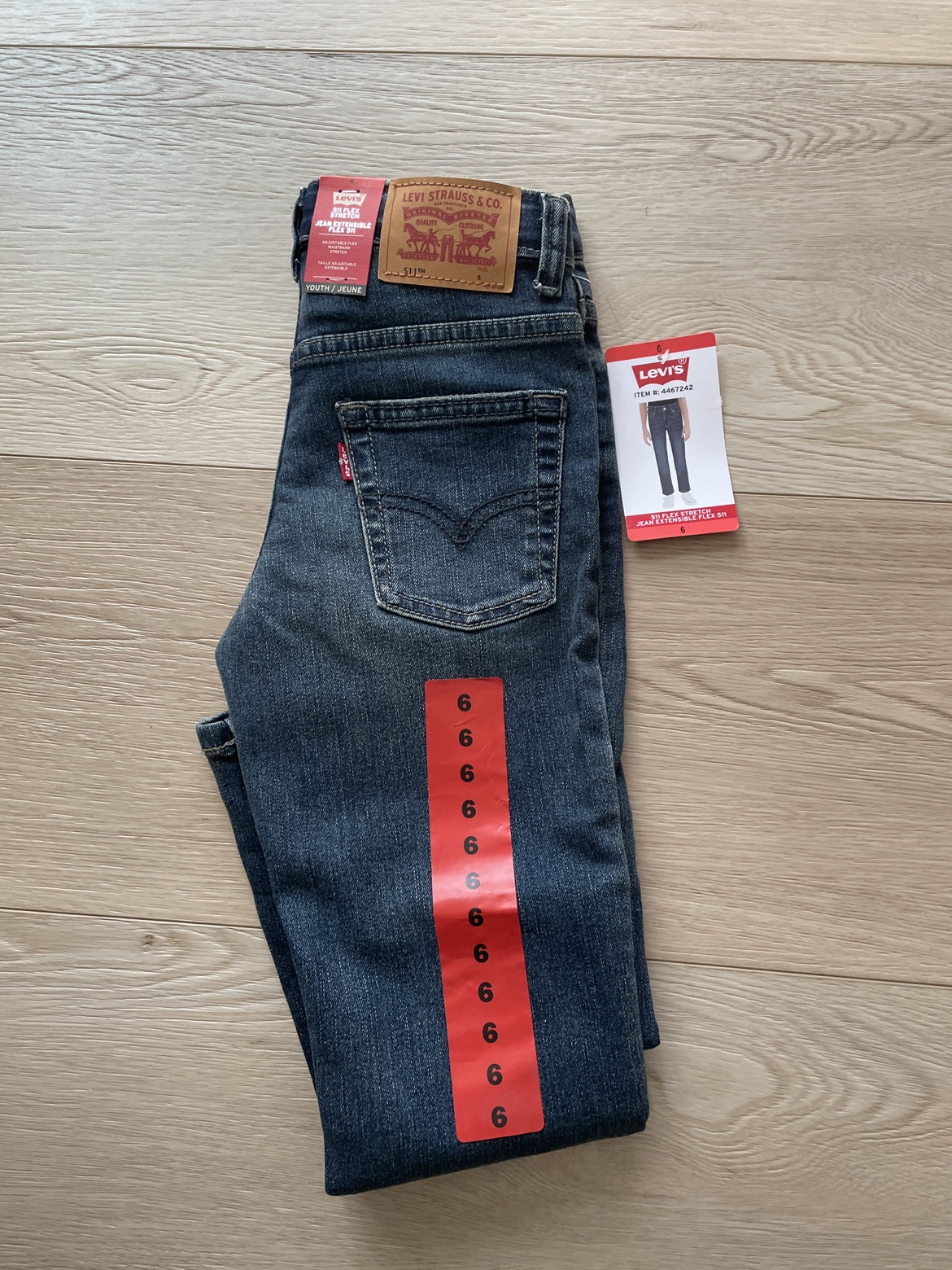 Youth Levi jeans x2 New w tags sizes 6 / 8 / 16