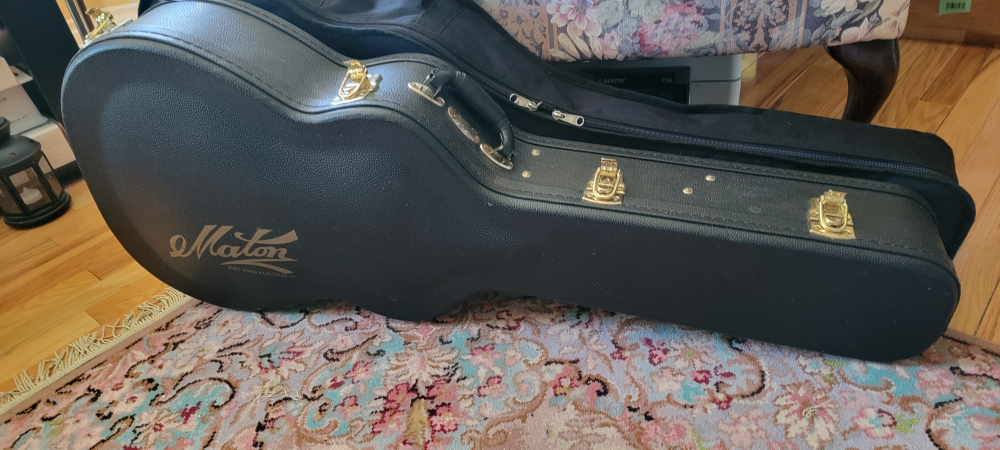 Two Guitars 🎸