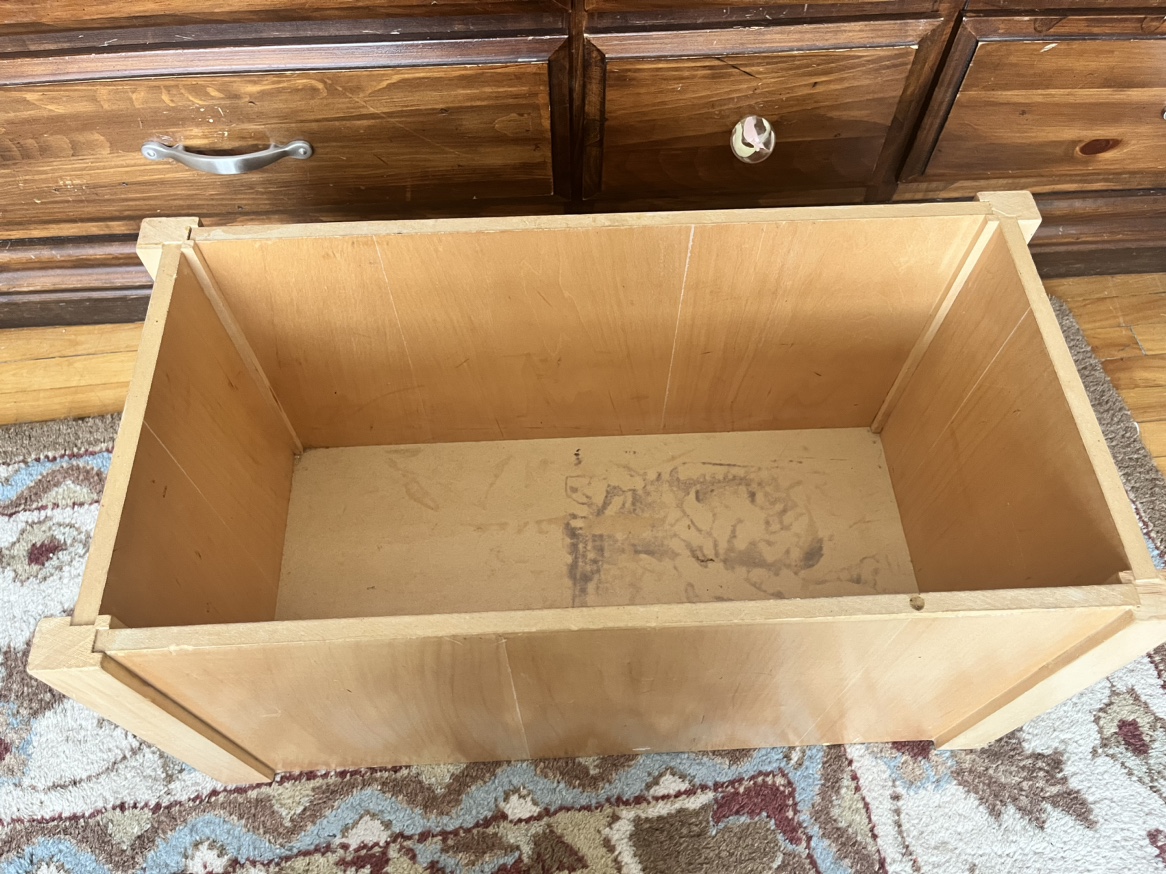 Random Assortment of Baskets/Trays - photo 2