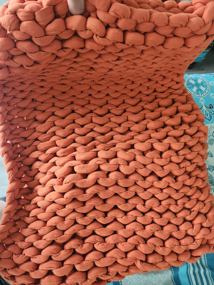 Bearaby weighted blanket for sale