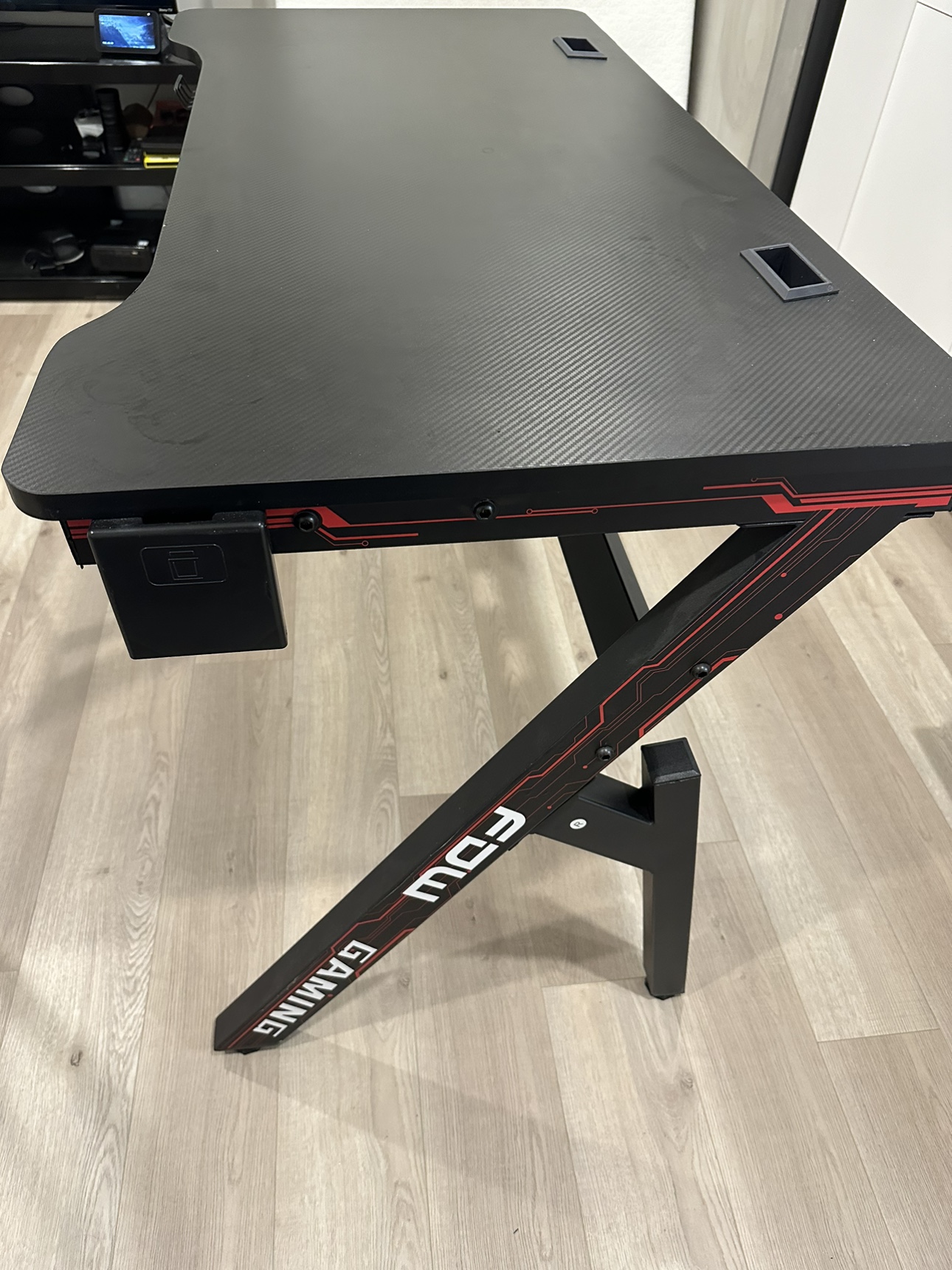 Gaming Desk - photo 2