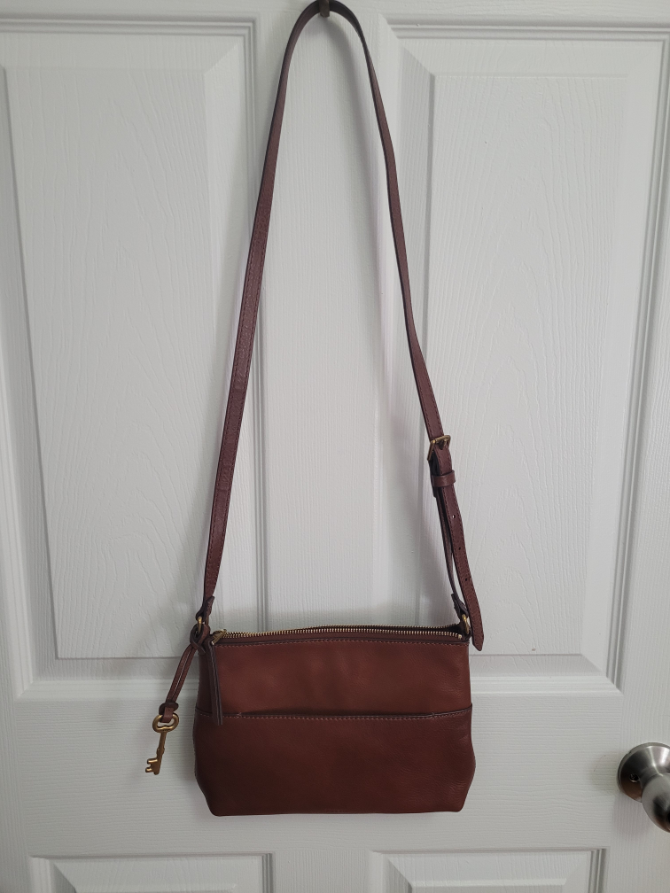 Fossil Brown Purse thumbnail