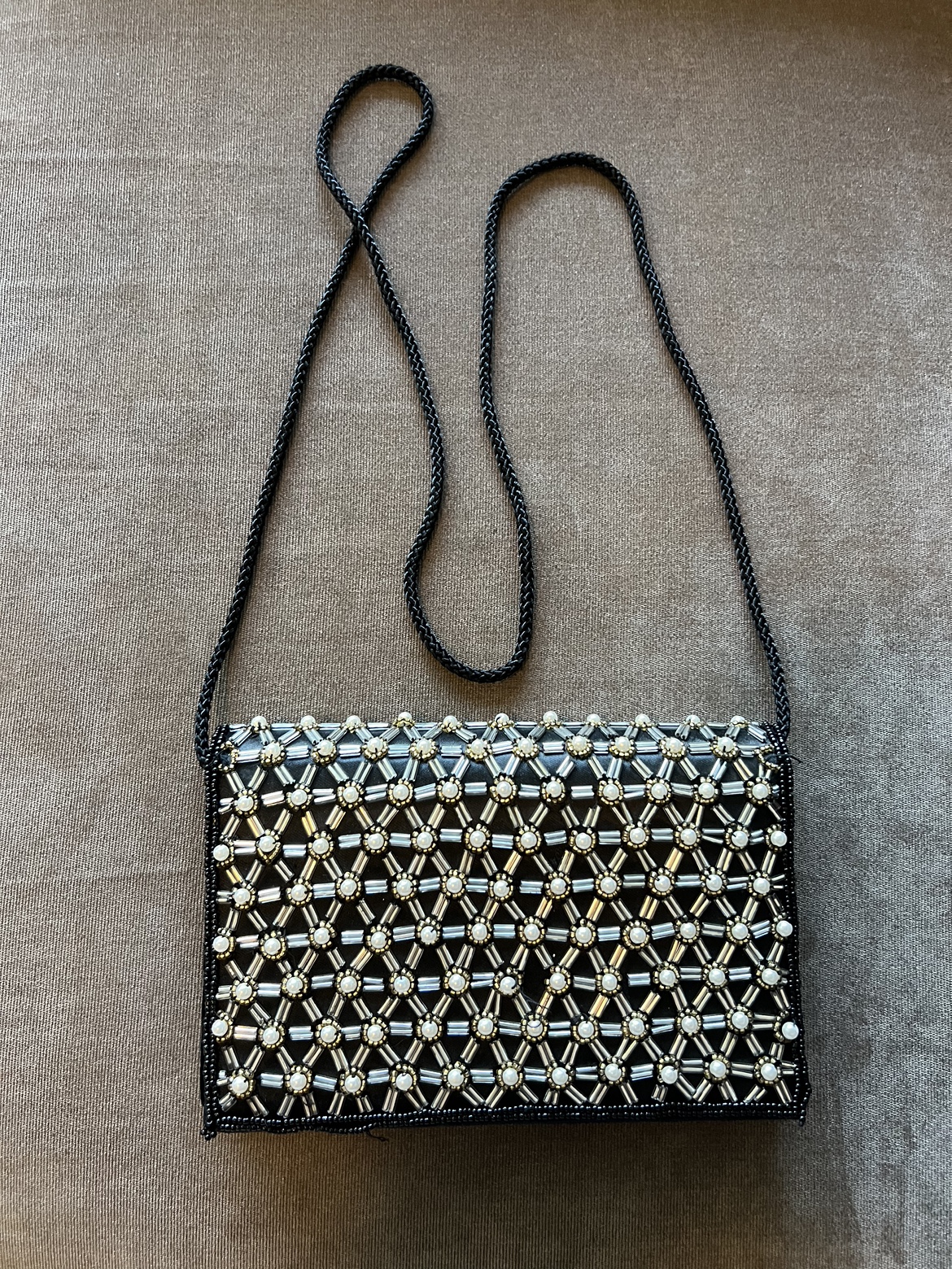 🎉 Vintage evening beaded clutch purse thumbnail