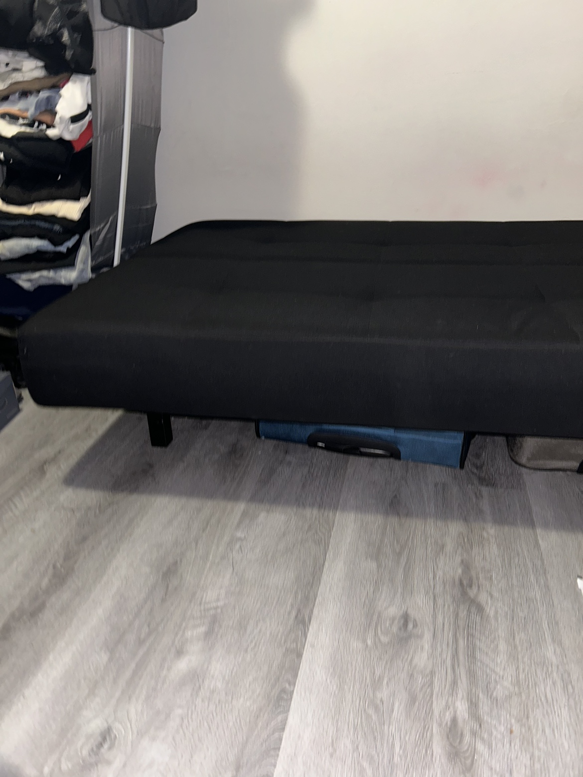 Black futon - photo 2