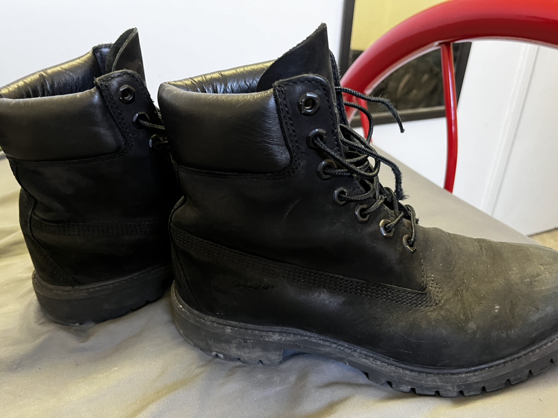 Boots shoes