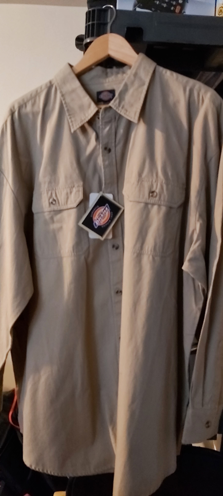 size 2X new man shirt