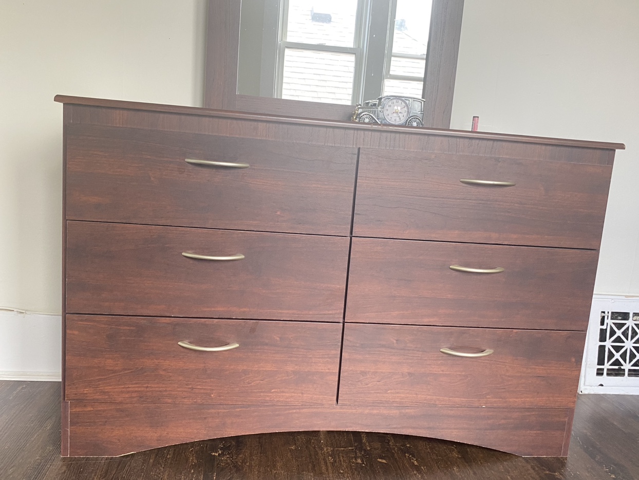 Dresser with Mirror - photo 2