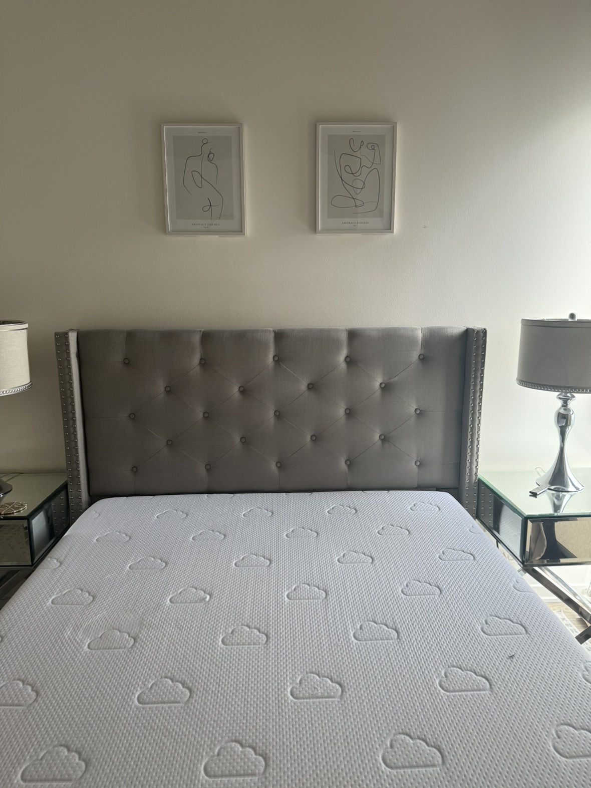 Queen size bed frame - photo 3