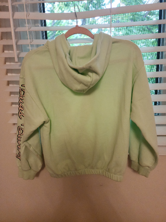 Girls sweatshirt image indicator(2)