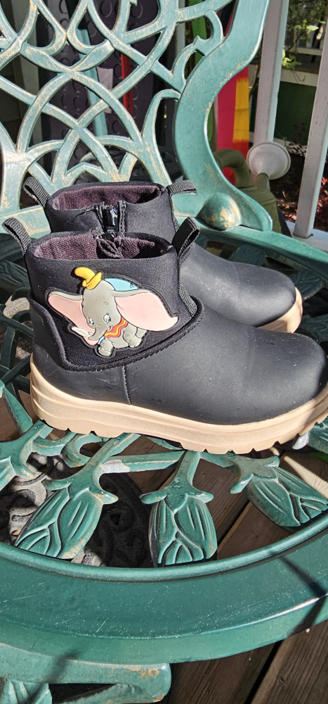 Disney Character rain boots - photo 3