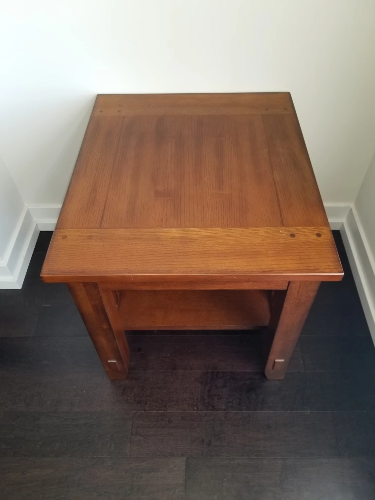 End table