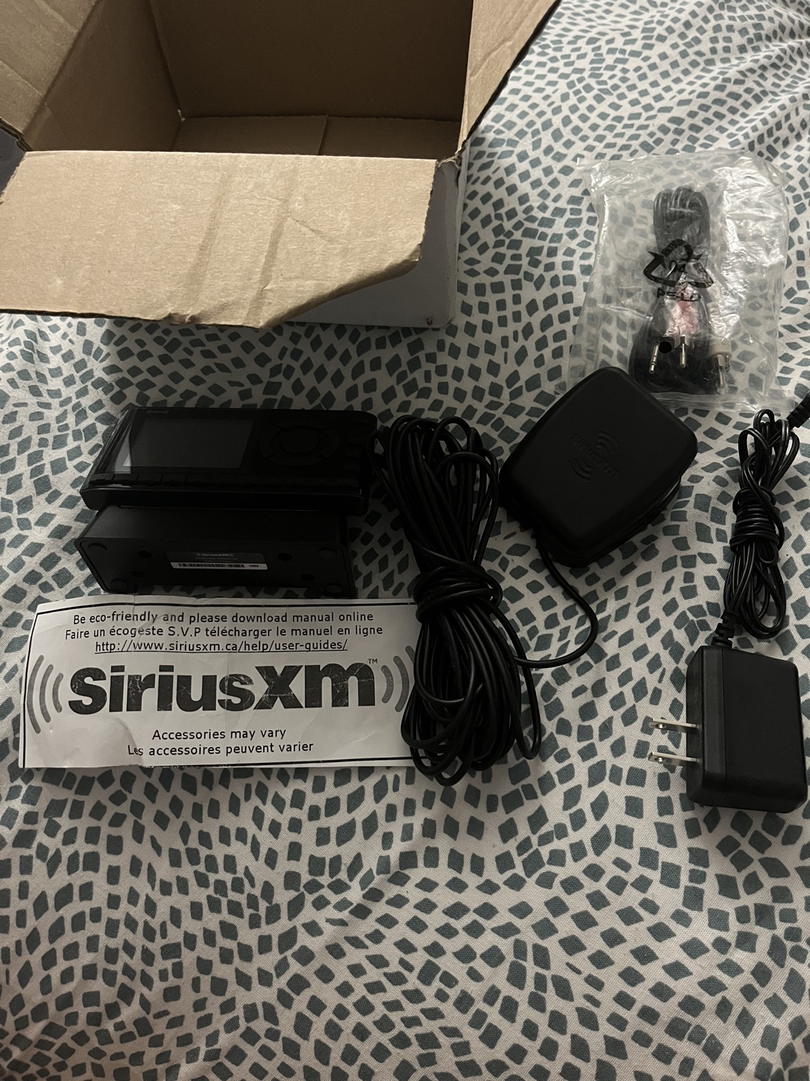 Sirius radio with antenna - photo 4