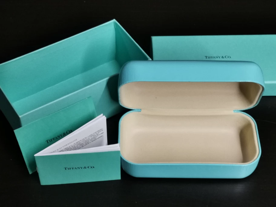 Tiffany & Co. Sunglasses Case image indicator(4)