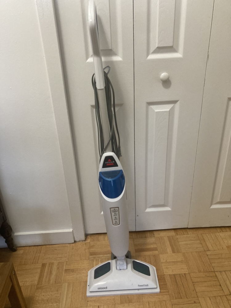 ⚽Bissel mop cleaner with Flip-Down Scrubber - White