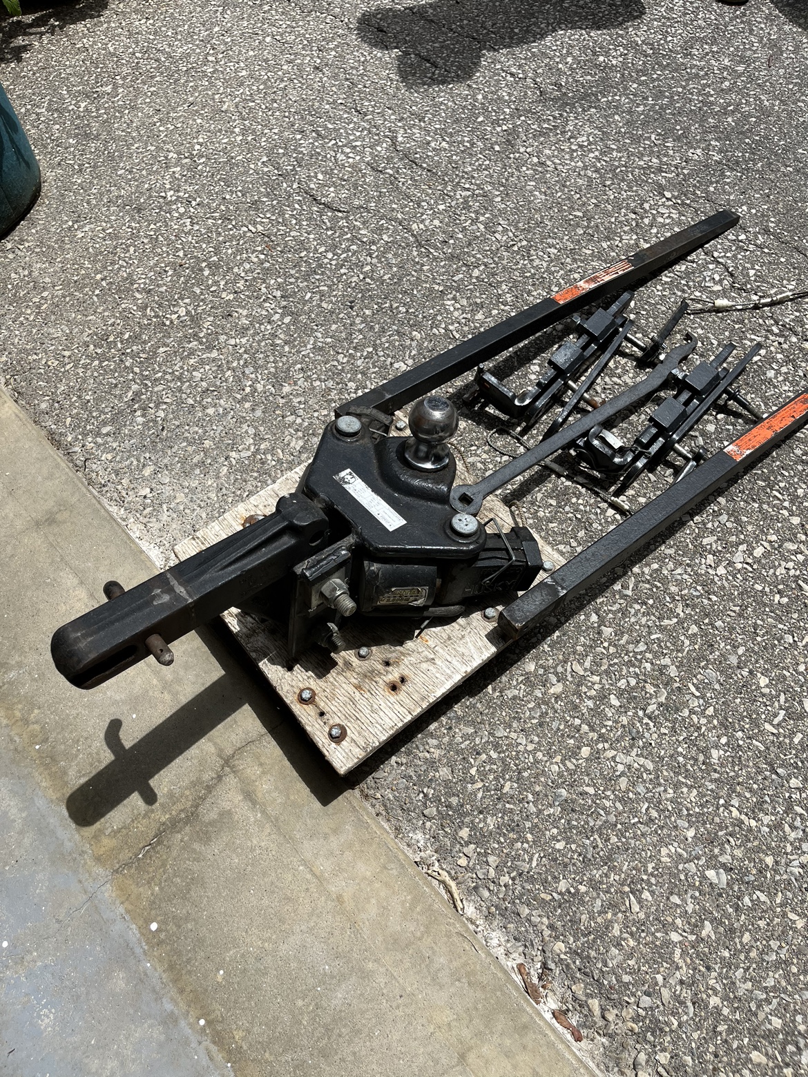 Husky hitch