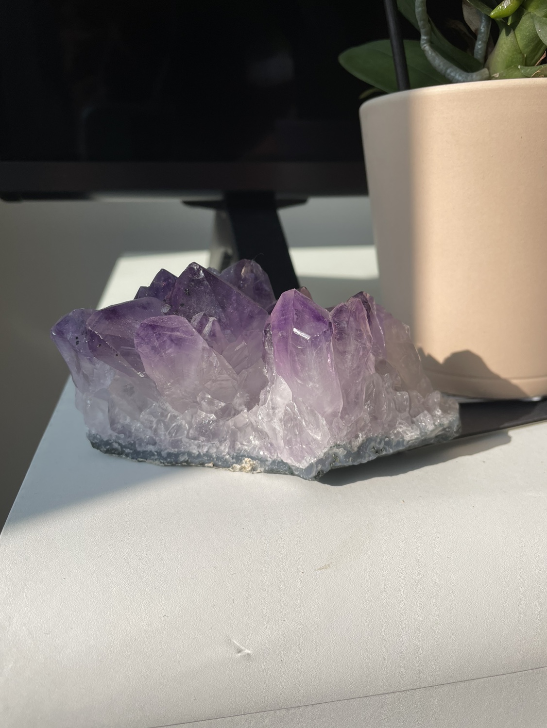 Amethyst crystal image indicator(3)