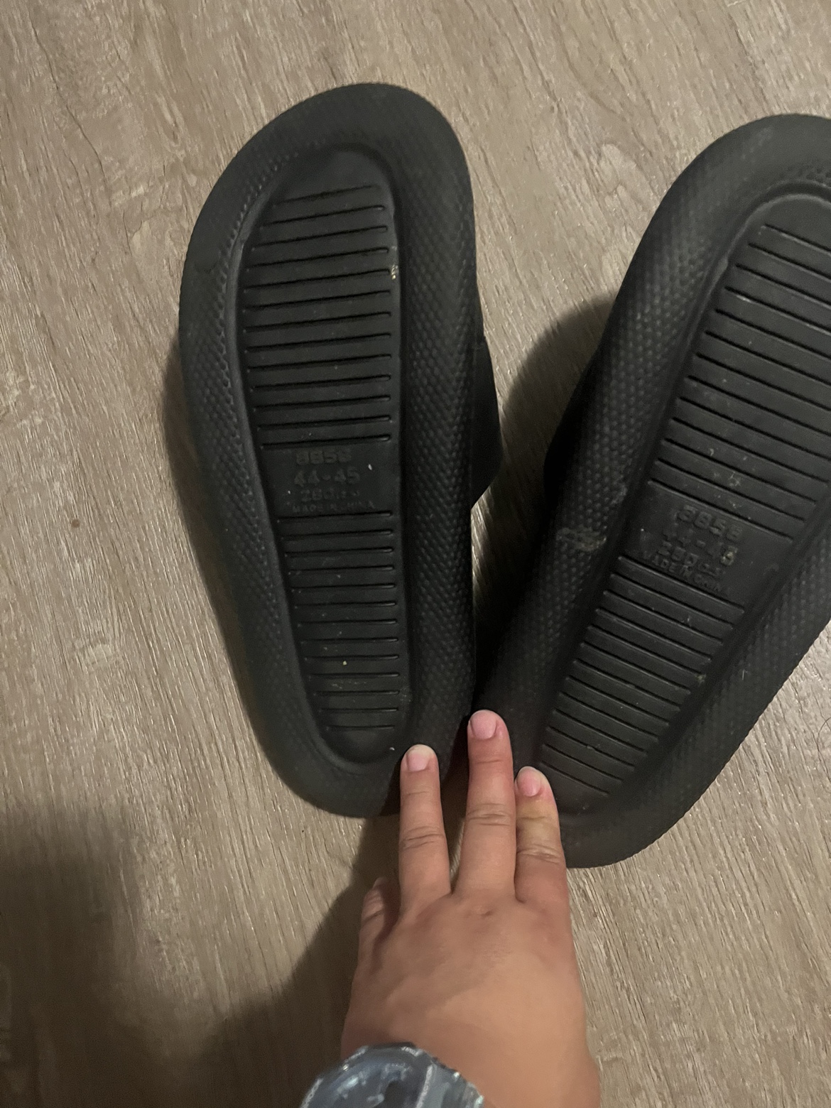 Cloud slides ⚽️ westside image indicator(2)