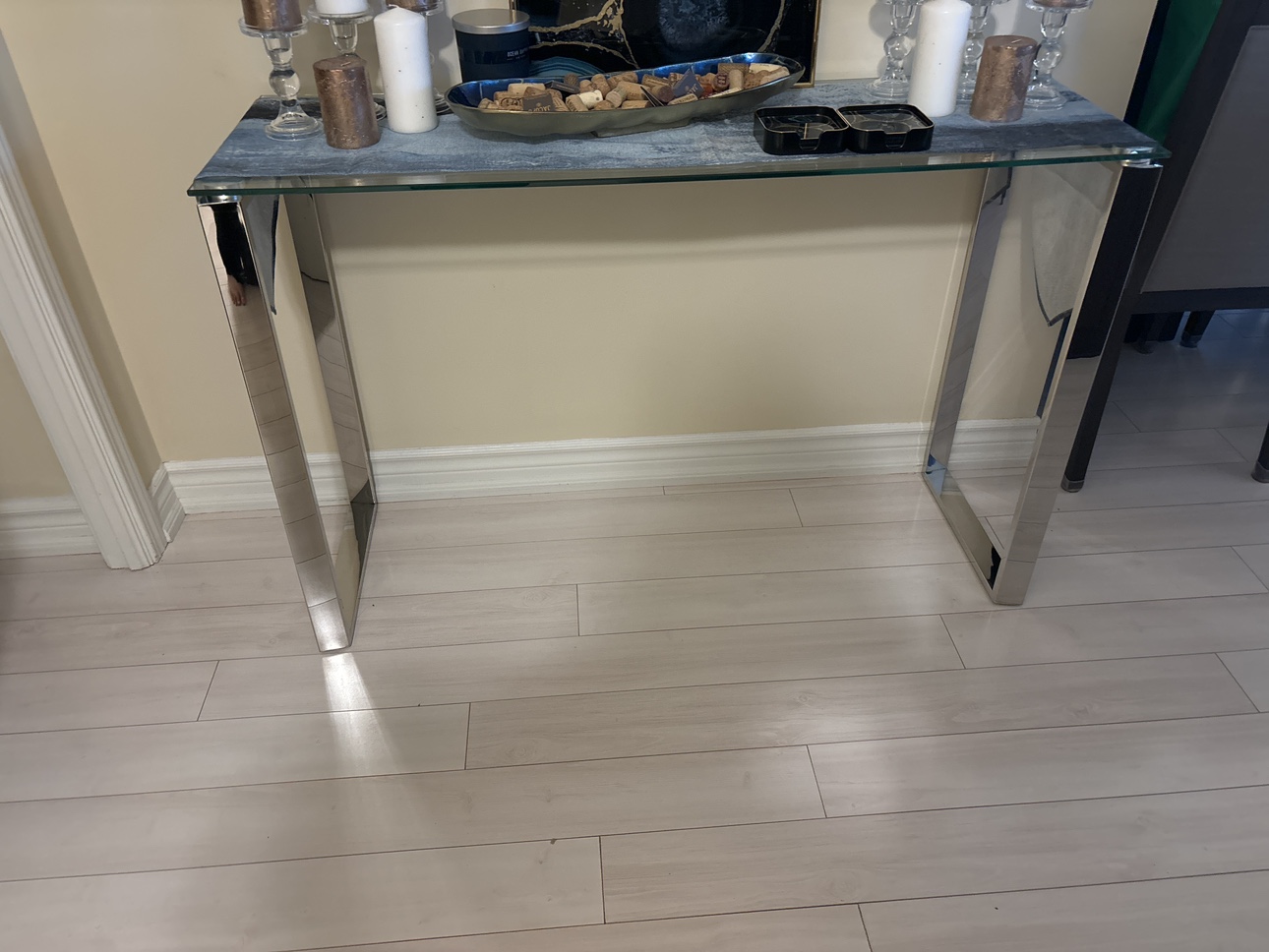 Sofa and coffee table set