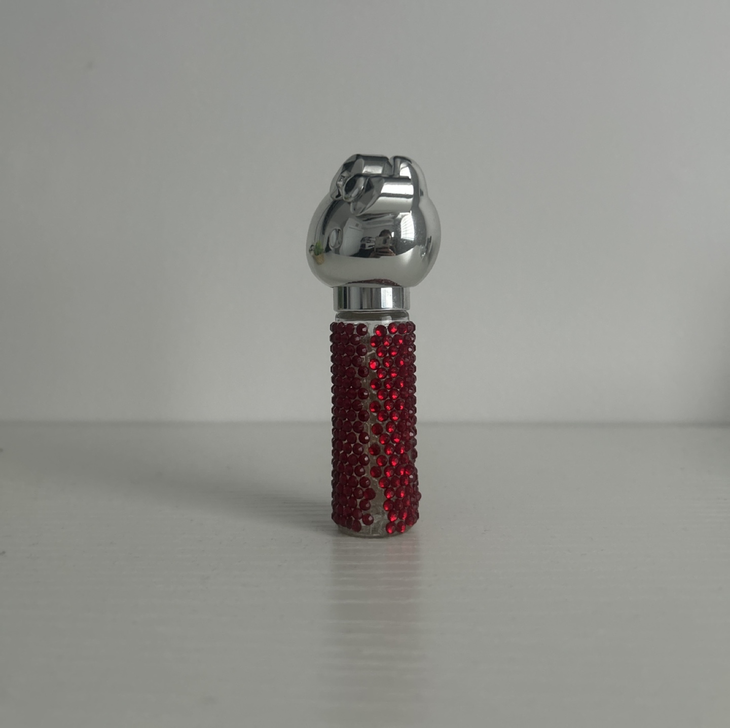 Hello Kitty Ruby Roller Girl Rollerball Perfume image indicator(2)