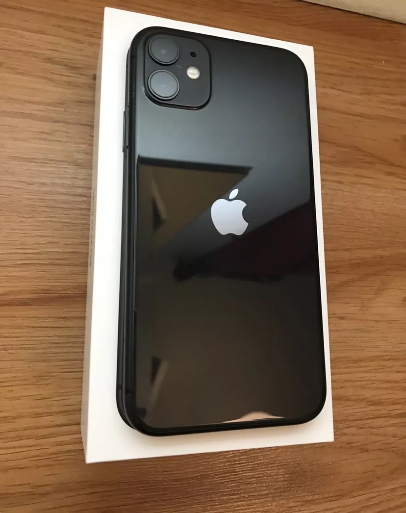 (Need to sell fast) iPhone 11 Black