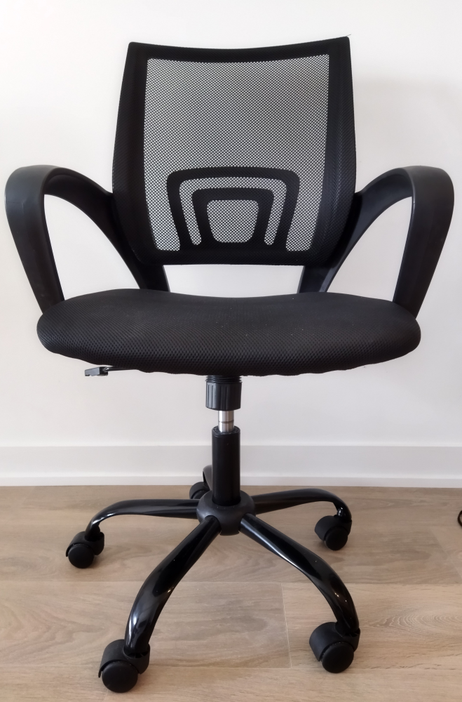 Black Mesh Office Chair - photo 3