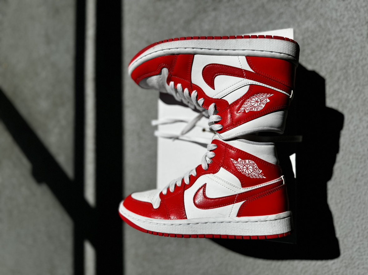 100% Authentic Nike Air Gordon sneaker image indicator(5)