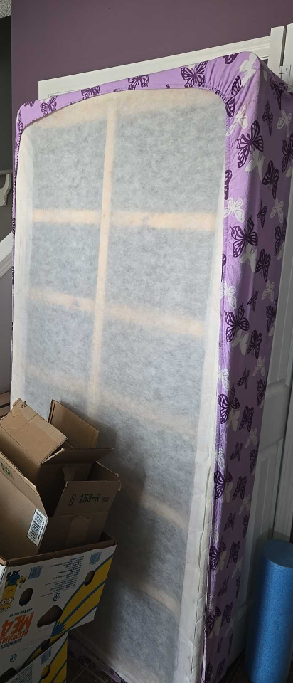 Twin boxspring thumbnail