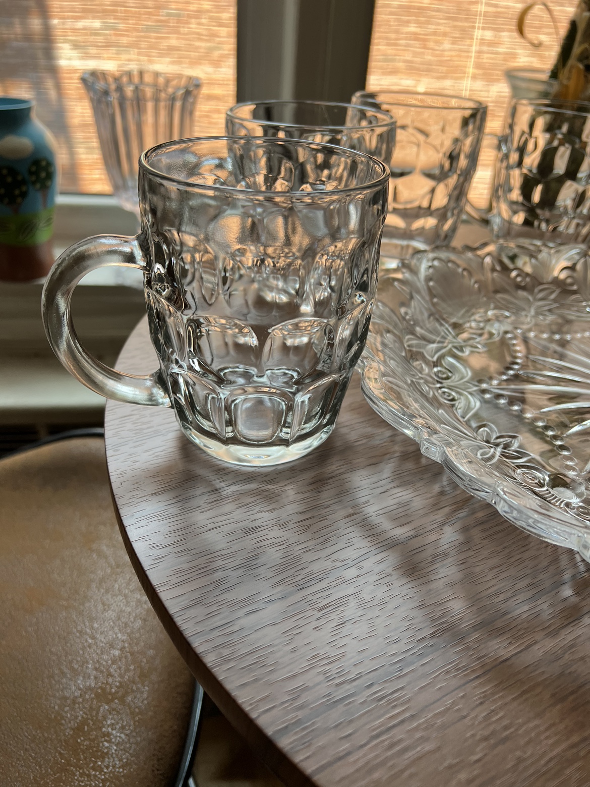 Glass beer mugs with glass tray 7 pieces image indicator(8)