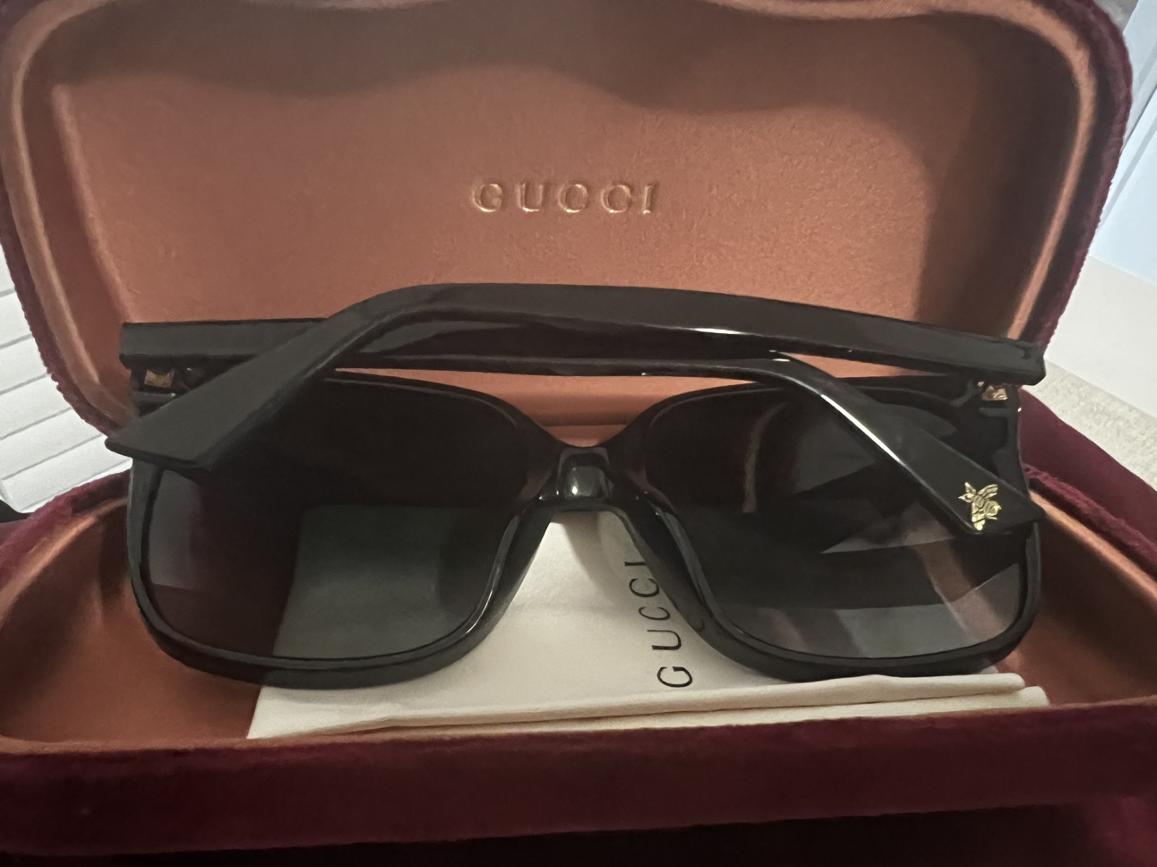 Gucci Oversized Sunglasses image indicator(2)