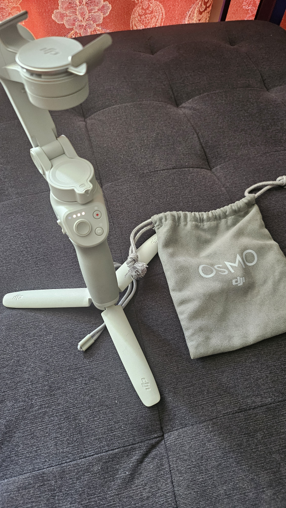 DJI om 4, like new condition. - photo 2