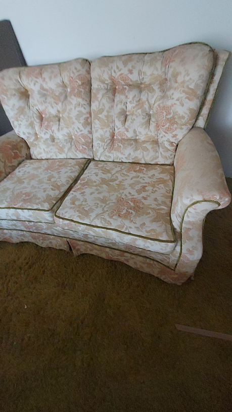 couch 2 seat