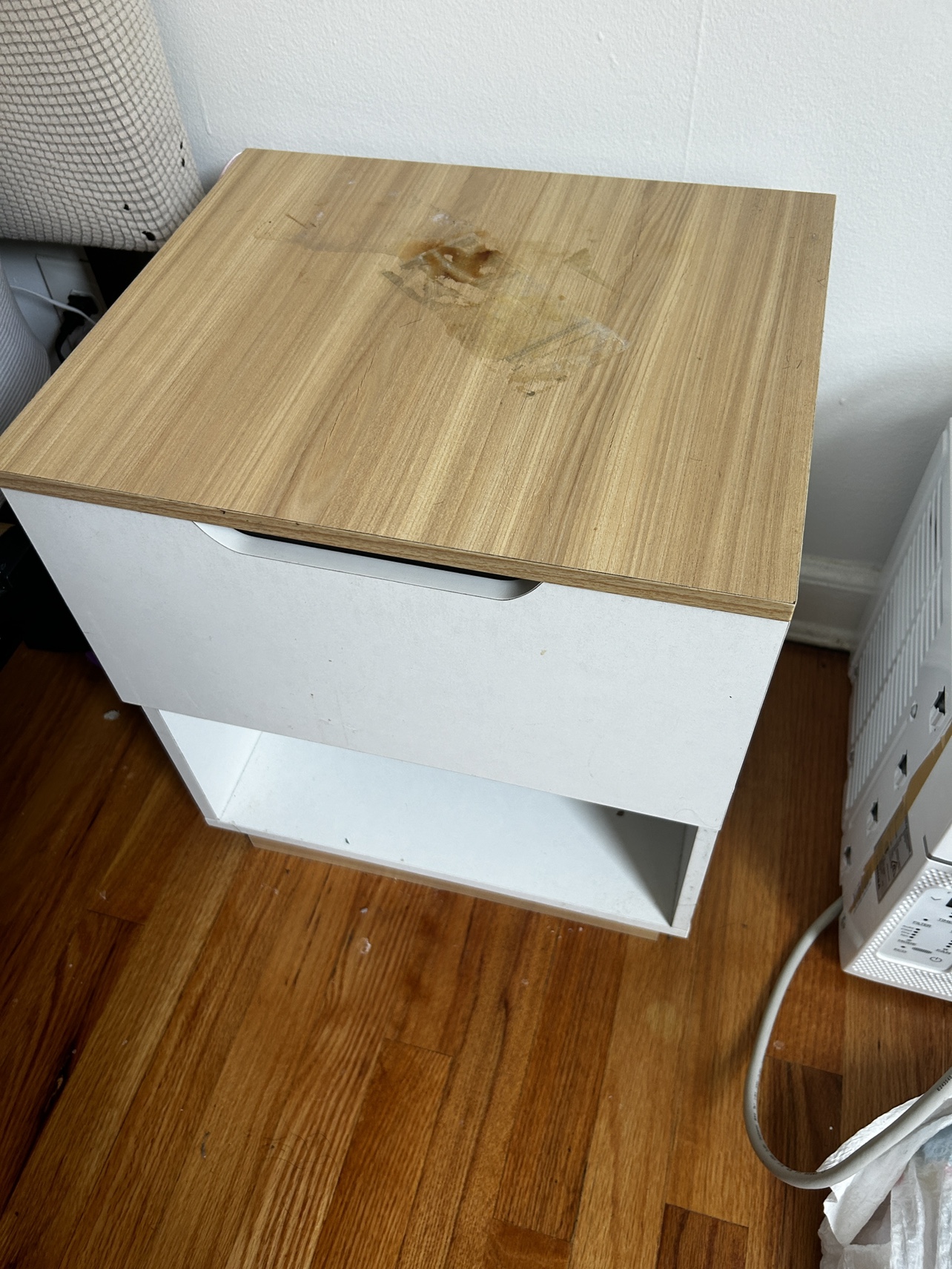 Two Elekin Nightstand with Drawer - photo 4