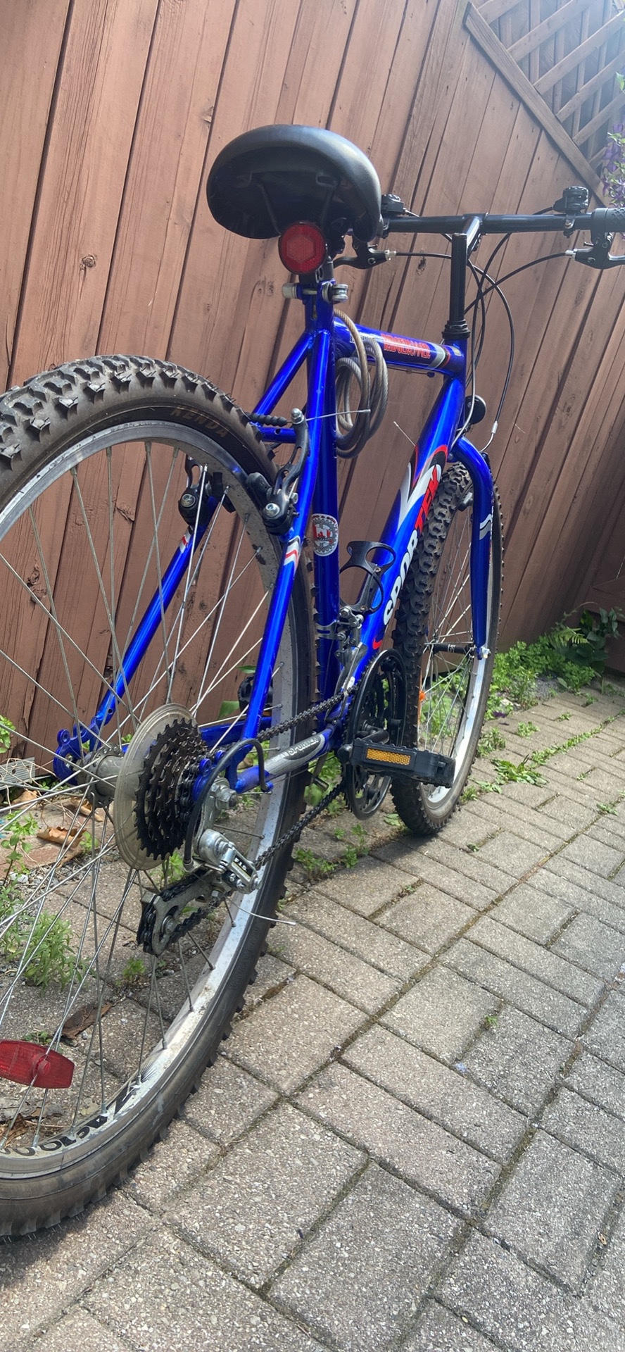 Lightweight bicycle for sale. - photo 2