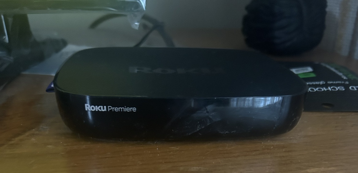 RCA 49″ TV Ultra HD 4K with Roku and Remotes - photo 3