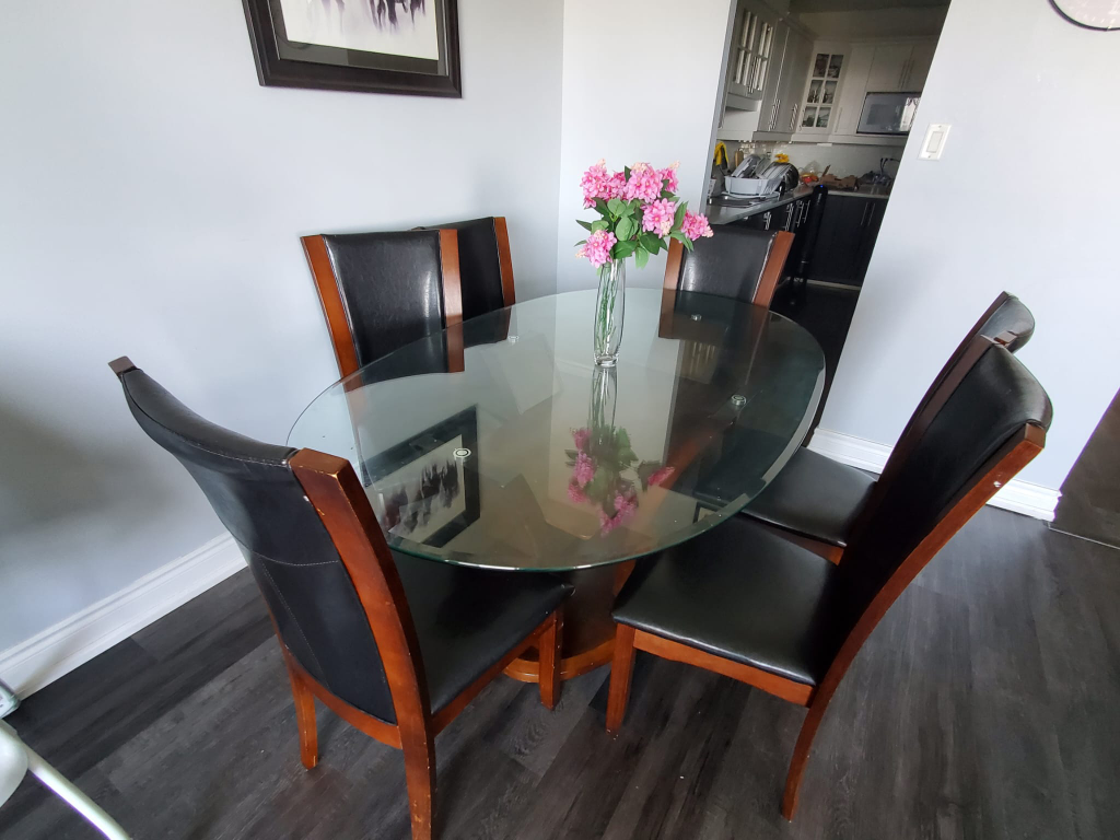 Dining table set with 6 chairs