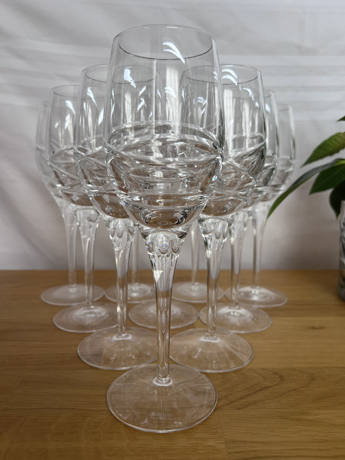 Genuine LED Crystal Wine Glasses 🍷🍇 thumbnail