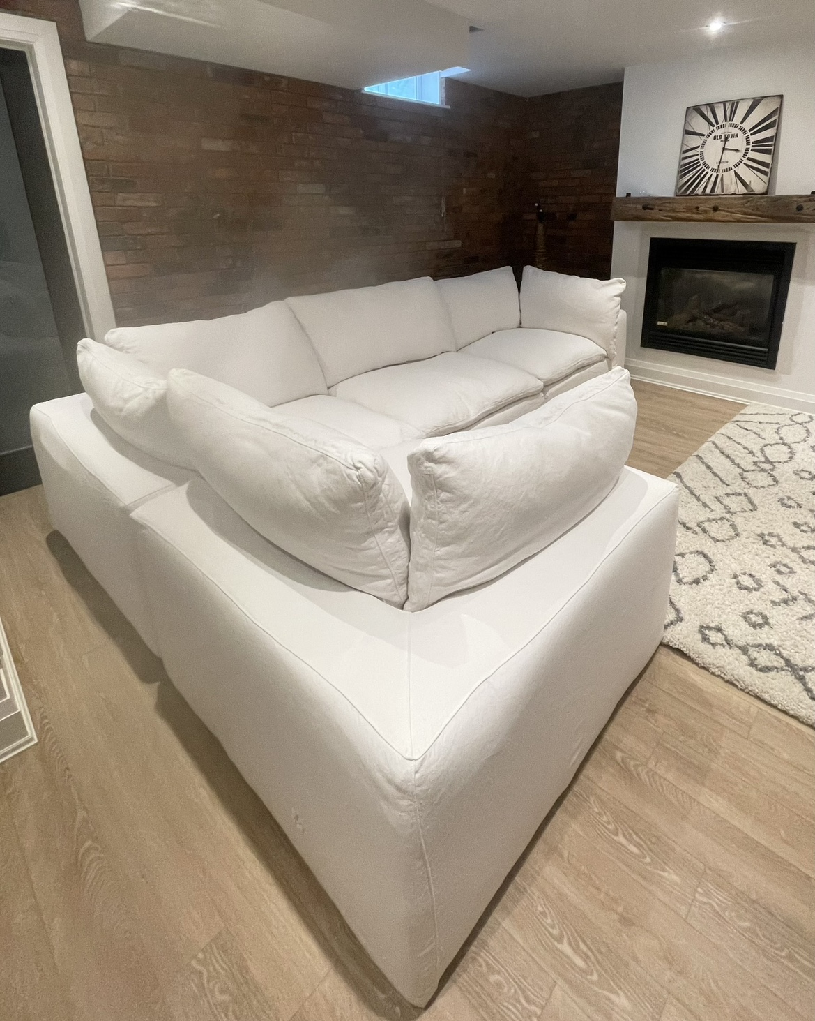 Restoration hardware - modular sectional - photo 2