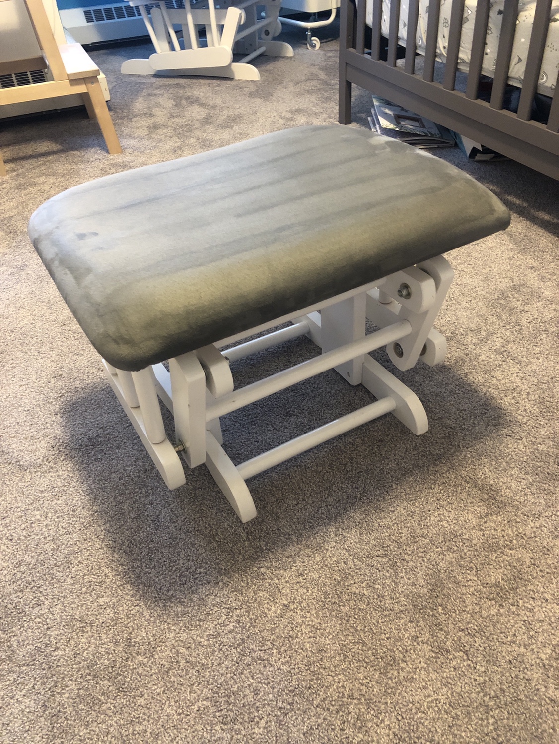 Nursing chair - photo 4
