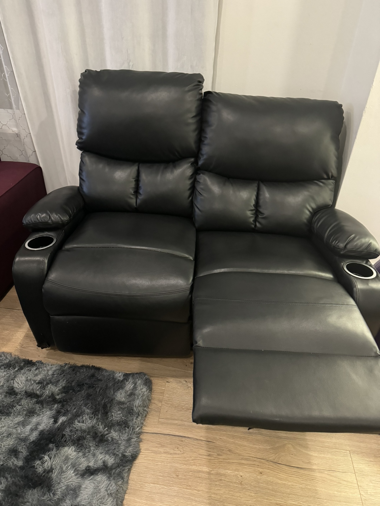 Love seat