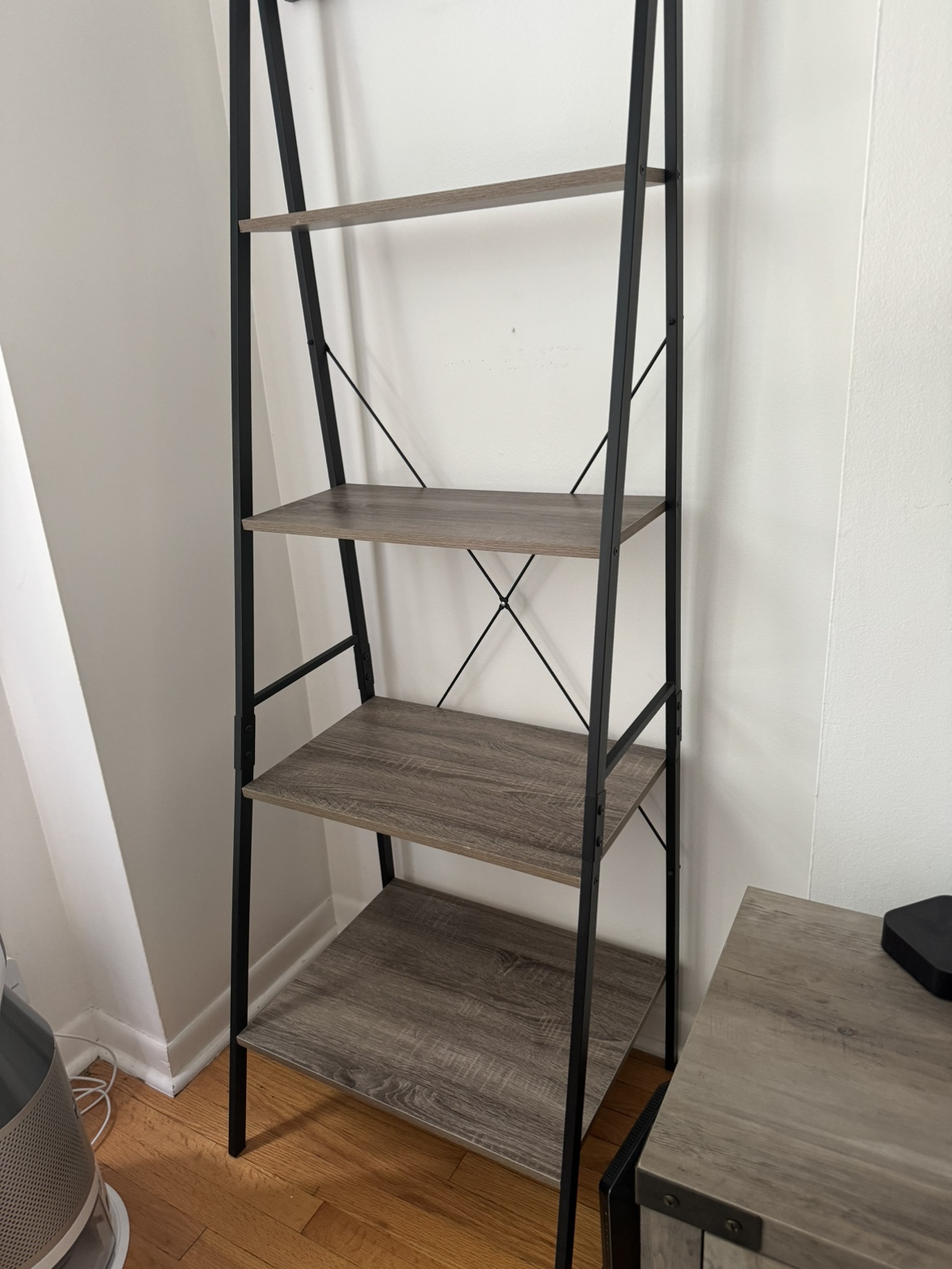 Ladder Shelf - photo 2
